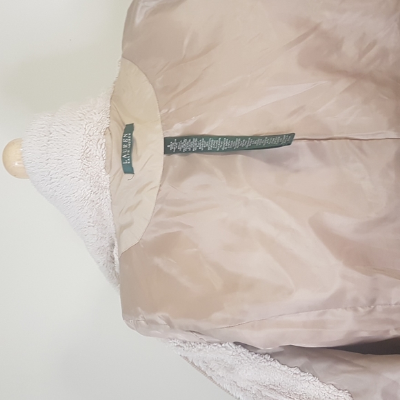 Ralph Lauren quilted barn jacket - Picture 10 of 12